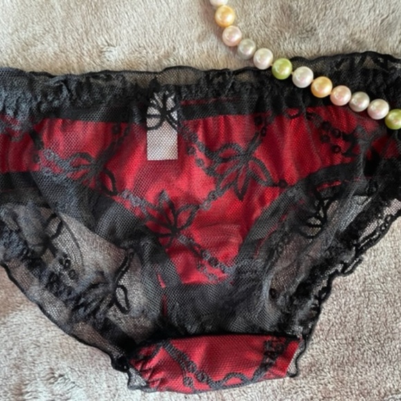 COPY - Petite Christmas Satin and lace panties. - Picture 3 of 10